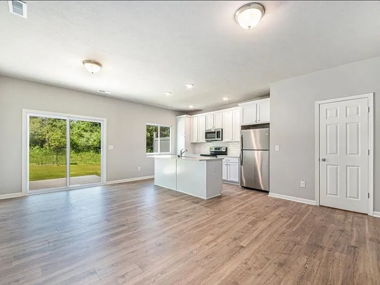 4633 Glen Haven Dr — Photo 25