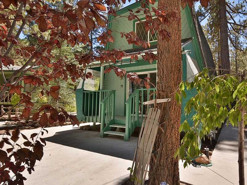 2nd image of 42637 Peregrine Ave