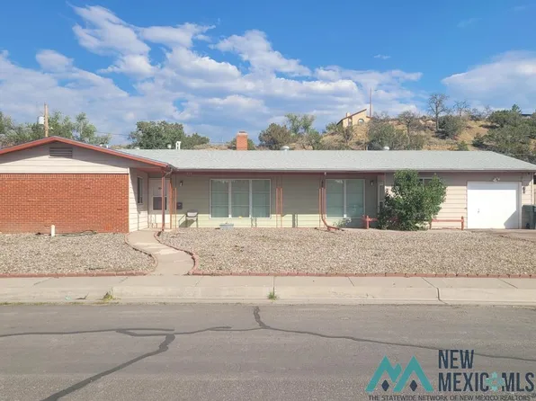 615 McKee Dr, Gallup, NM 87301