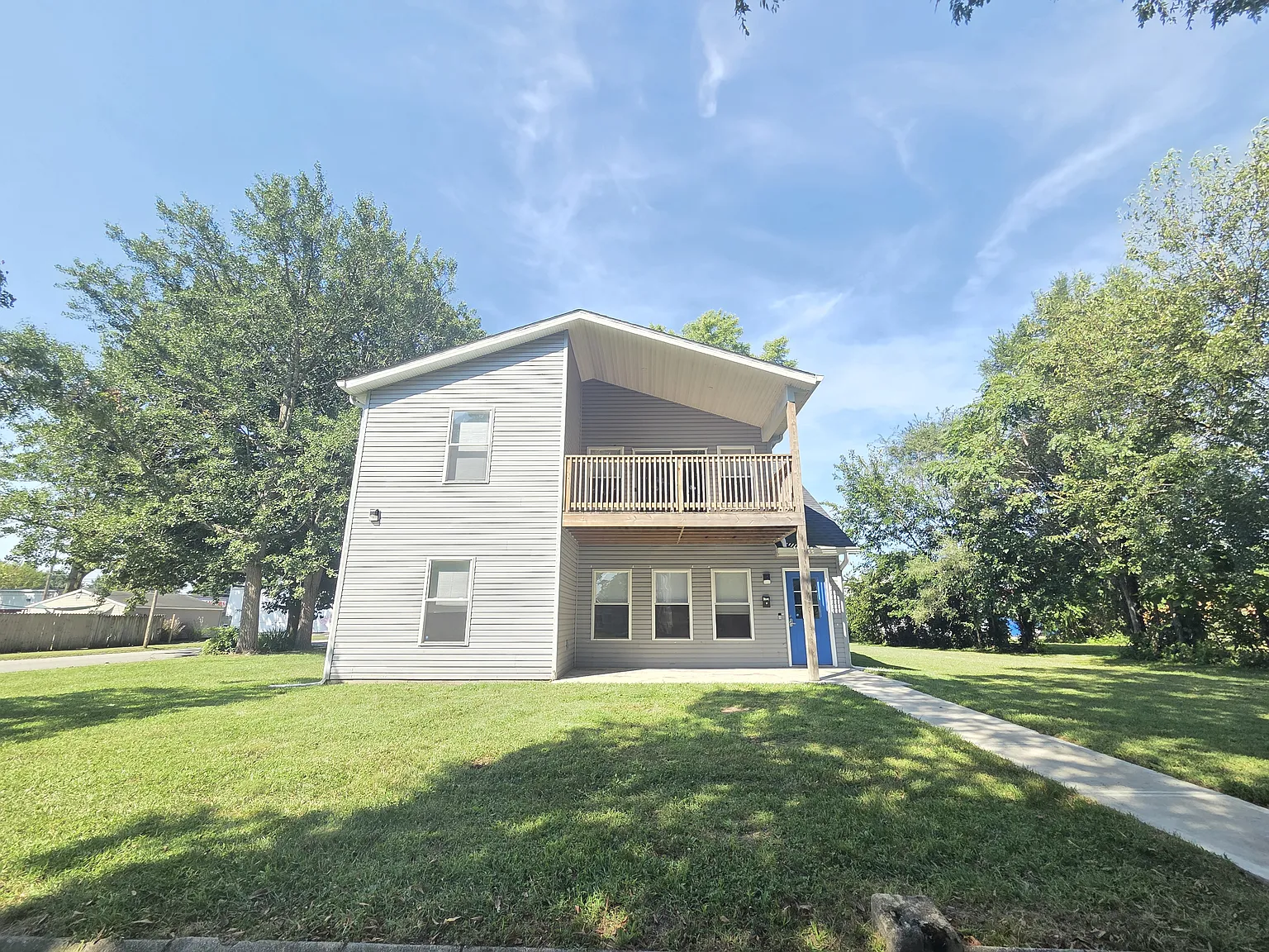 1 bed, 2260 sqft, $650 — Photo 1