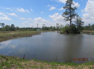 1988 Mitchell Dr, Adel, GA 31620