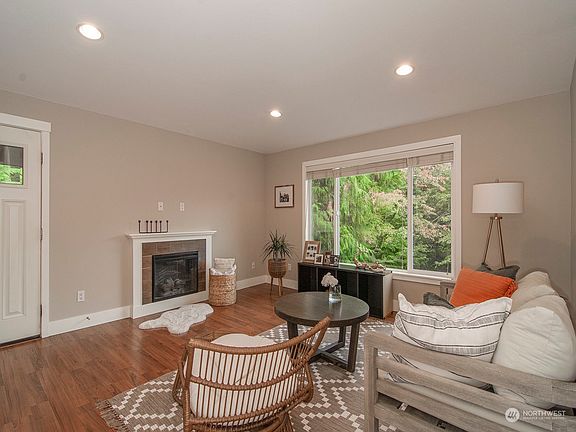 4th image of 21301 48th Avenue W #A211