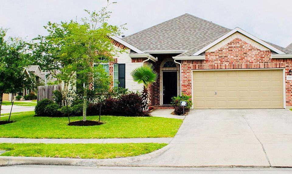 1st image of 6903 Hockley Garden Ln