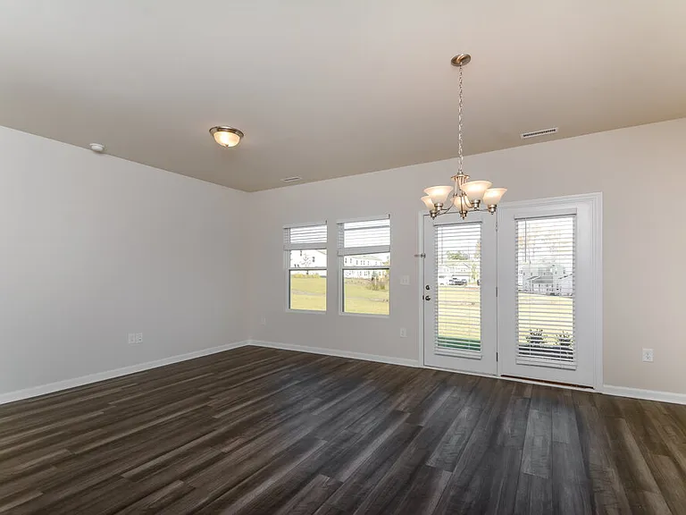 217 Brook Farm Ln — Photo 6