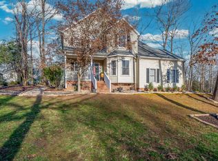 3 Moss Spring Ct, Simpsonville, SC 29680