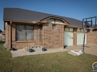 1712 SE 43rd Ter, Topeka, KS 66609