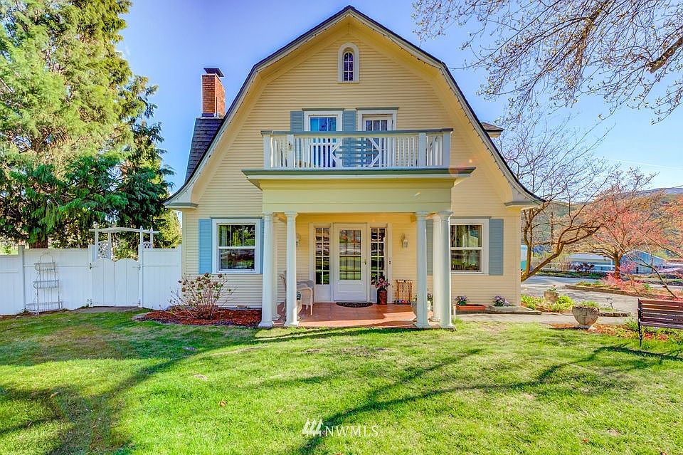 529 Lower Sunnyslope Road, Wenatchee, WA 98801 Zillow