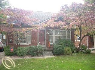 709 N Melborn St, Dearborn, MI 48128