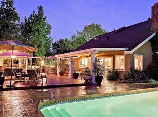 8370 Royall Oaks Dr, Granite Bay, CA 95746