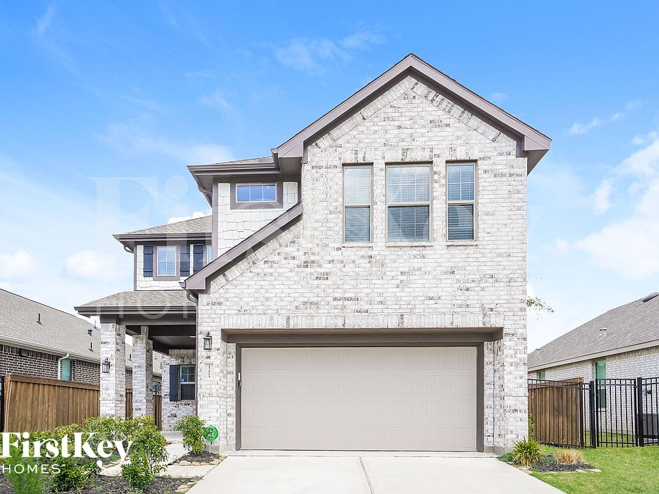 1st image of 27005 Sofia Forest Dr