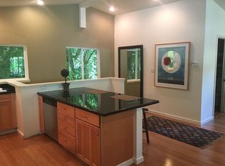 6713 Sir Francis Drake Blvd, Forest Knolls, CA 94933