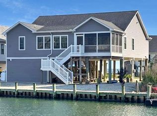 3494 Blackbeard Rd, Greenbackville, VA 23356