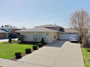 7849 W 79th Pl, Bridgeview, IL 60455