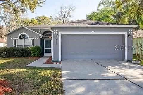 1st image of 527 DOMINISH ESTATES DRIVE