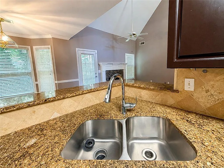 2661 Northforke Ct — Photo 11