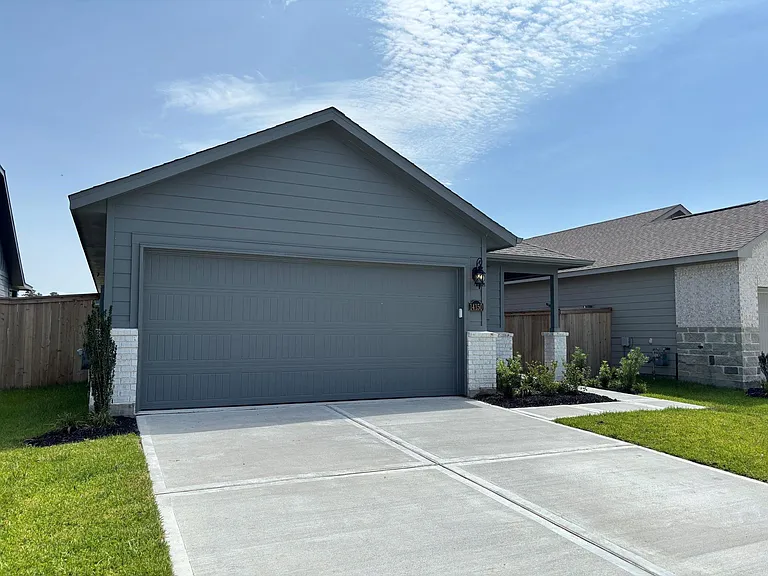 14150 Granger Pointe Ln — Photo 2