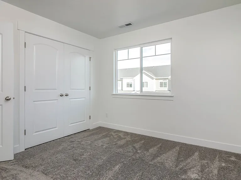 2299 N 3720 W — Photo 14