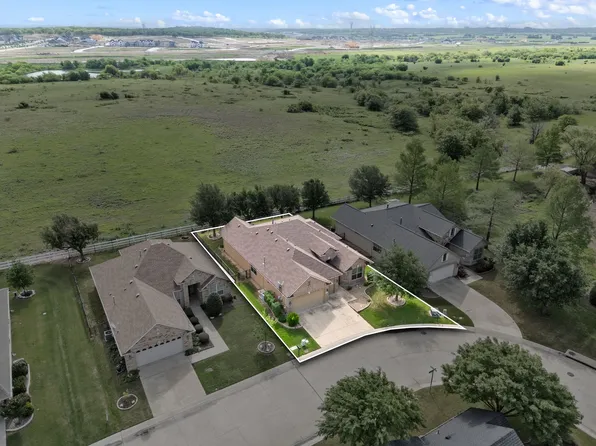 8917 Perimeter St, Denton, TX 76207