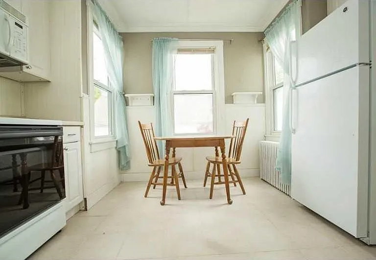 15 Webster St #2 — Photo 4