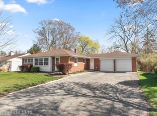 41091 Micol Dr, Plymouth, MI 48170