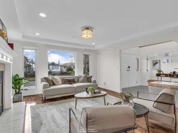 47 E 50th Ave, Vancouver, BC V5X 1A1