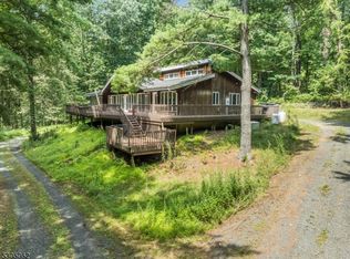 33 Haytown Rd, Lebanon, NJ 08833