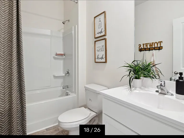 46 Colonial Cv — Photo 18