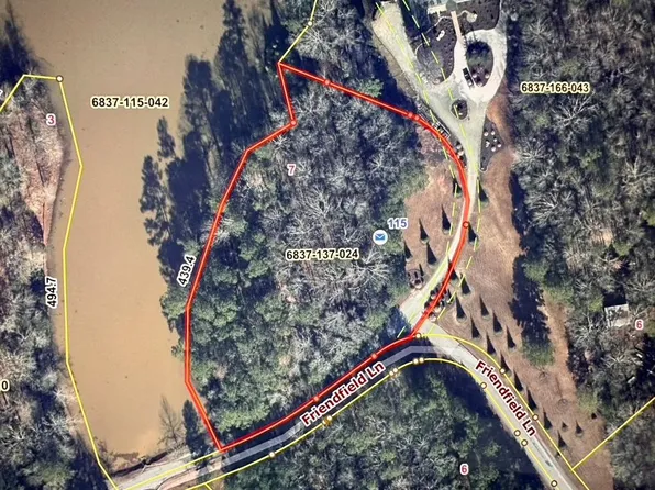 115 Friendfield Ln, Greenwood, SC 29649