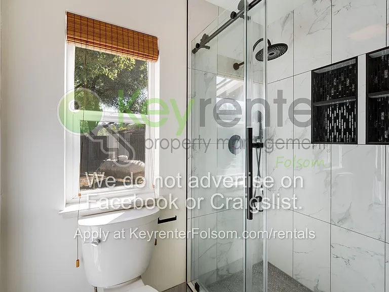 3686 Heady Ct — Photo 51