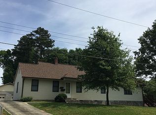 512 Garrou Ave SE, Valdese, NC 28690