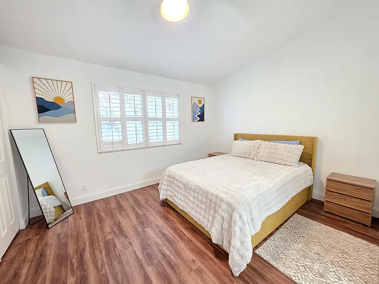 1877 NE 15th Ave #1877 — Photo 18
