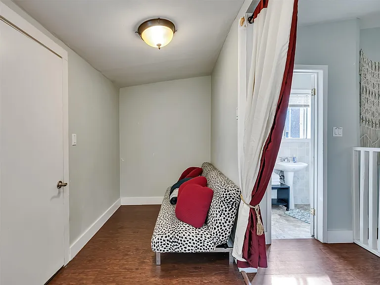 3529 Avenue M — Photo 23