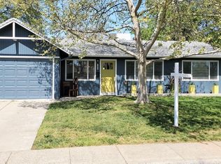 7433 Brook Dale Dr, Citrus Heights, CA