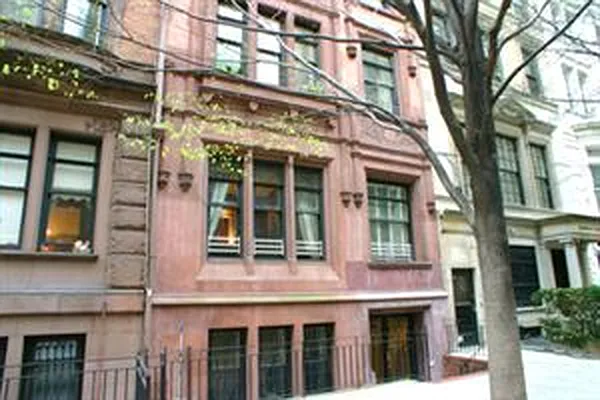 Rented by Douglas Elliman | media 8