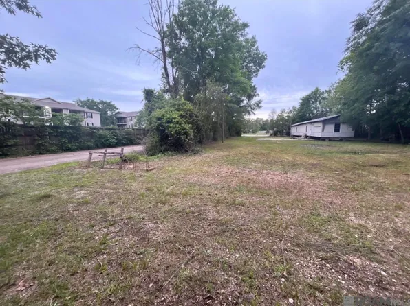 31937 William Kelly Ln, Denham Springs, LA 70726