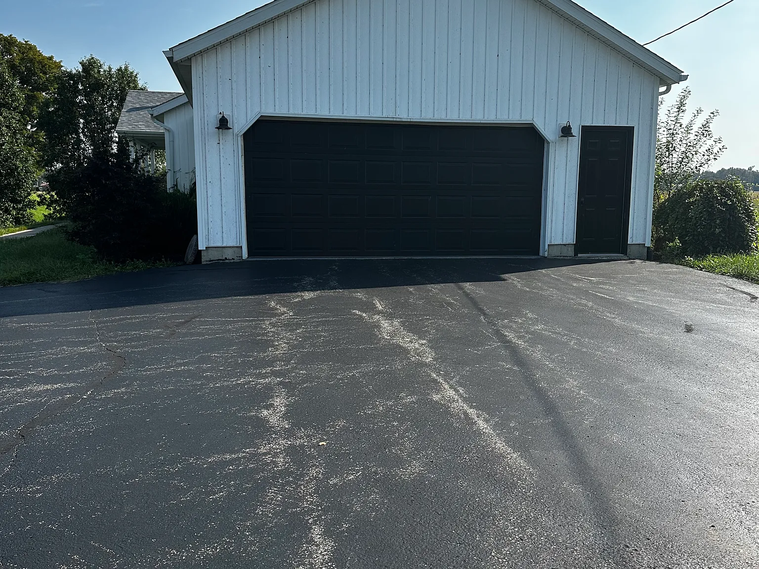 3 bed, 3136 sqft, $2,500 — Photo 3