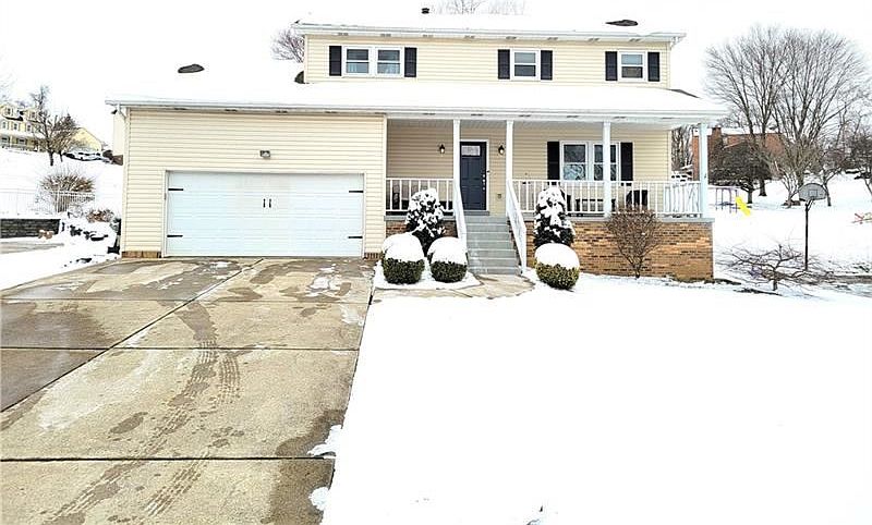 1st image of 150 Carmella Dr