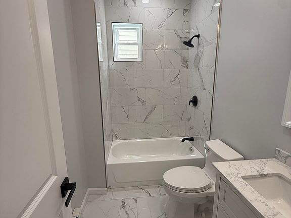 2nd image of 147 Midland Ave APT 4