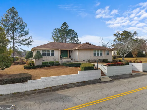 208 Hill St, Statesboro, GA 30458