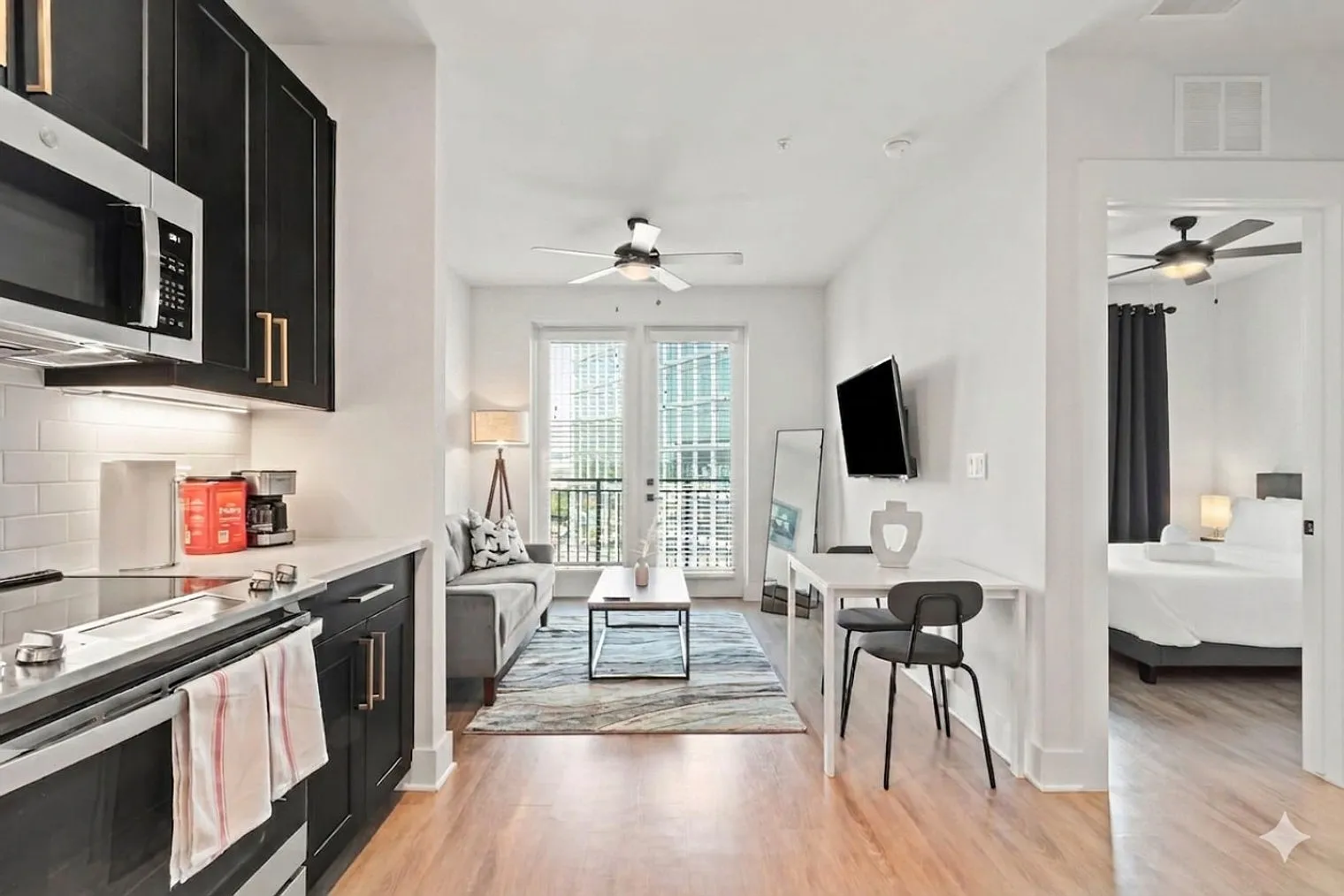 1 bed, 1.0 bath, 753 sqft, $3,958 — Photo 1