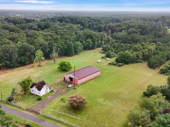 139 Robin Ln, Hammonton, NJ 08037