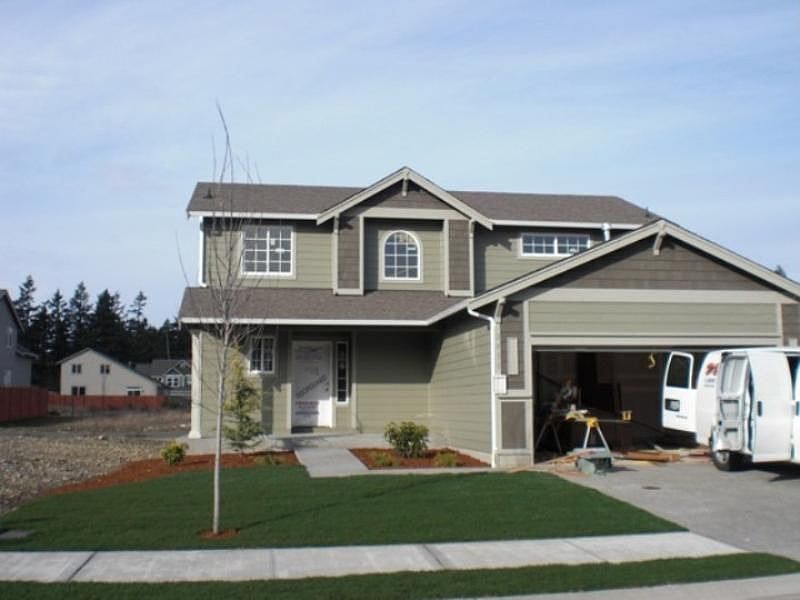 1st image of 2433 165th St E