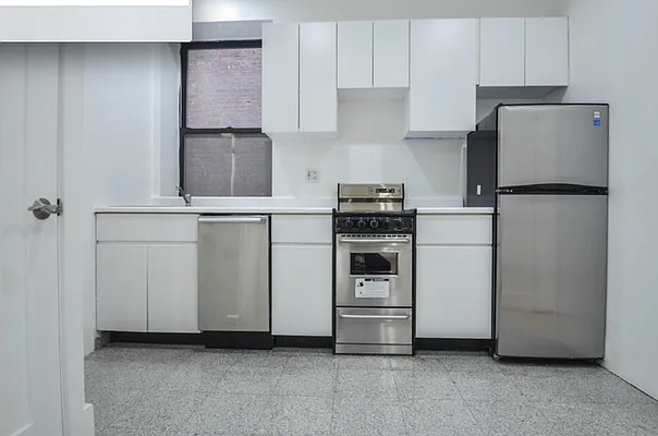 Rented by Mossanen Group | media 39