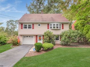 118 High Mountain Rd, Ringwood, NJ 07456