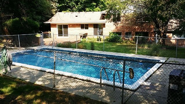 2nd image of 36203 Paddleford Rd