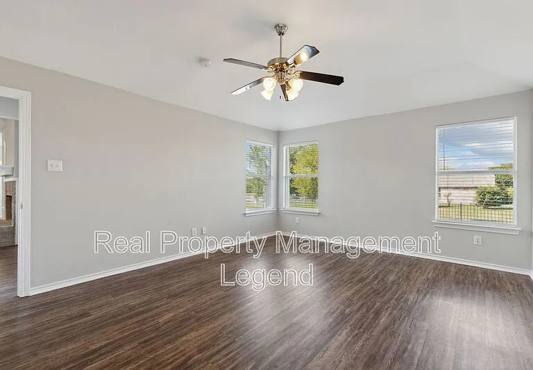 5100 Brookside Dr — Photo 15