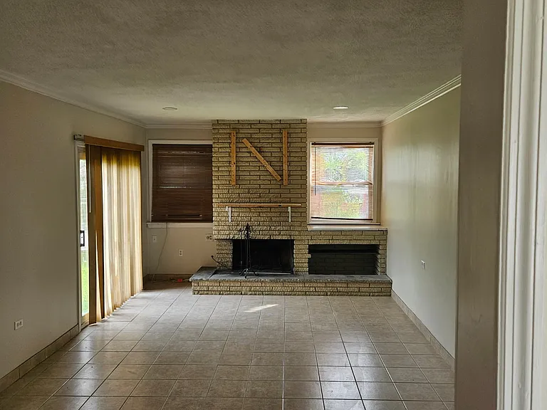 17301 Hanover Ave — Photo 6