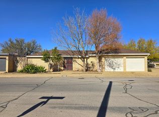 1400 W Pecan Ave, Midland, TX 79705