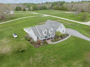 126 Middle Rd, Cumberland, ME 04021