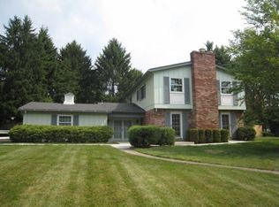 1522 King John Dr, Pittsburgh, PA 15237